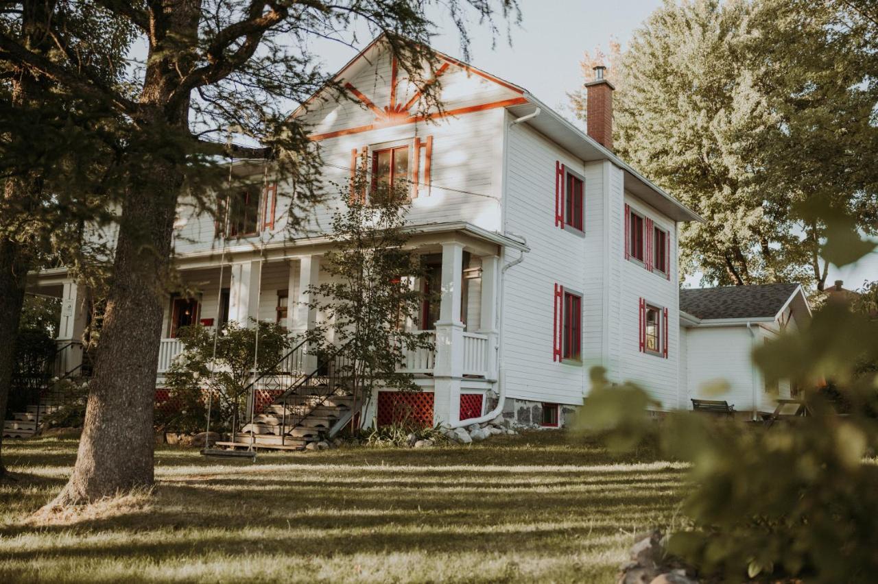 Almatoit Bed & Breakfast Exterior photo