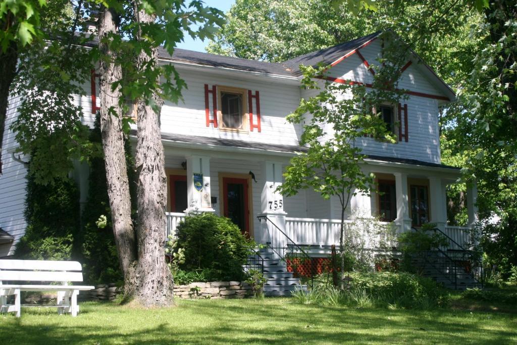 Almatoit Bed & Breakfast Exterior photo